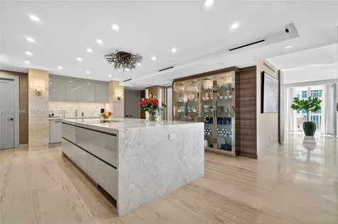 10155 Collins Avenue Bal Harbour FL 33154