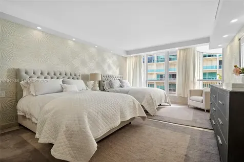 10155 Collins Avenue Bal Harbour FL 33154