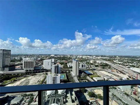 851 NE 1st Avenue Miami FL 33132