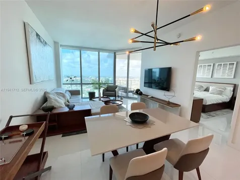 851 NE 1st Avenue Miami FL 33132