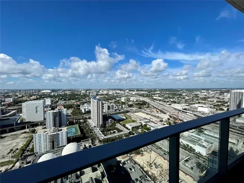 851 NE 1st Avenue Miami FL 33132