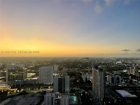 851 NE 1st Avenue Miami FL 33132