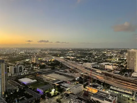 851 NE 1st Avenue Miami FL 33132