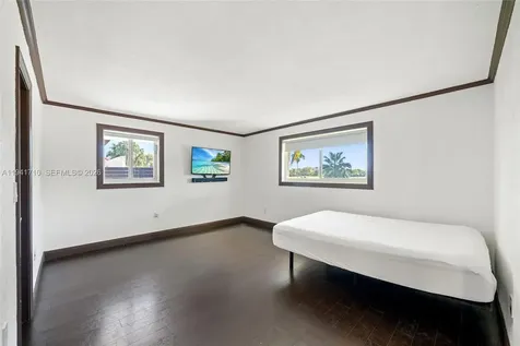 9461 SW 128th Street Miami FL 33176