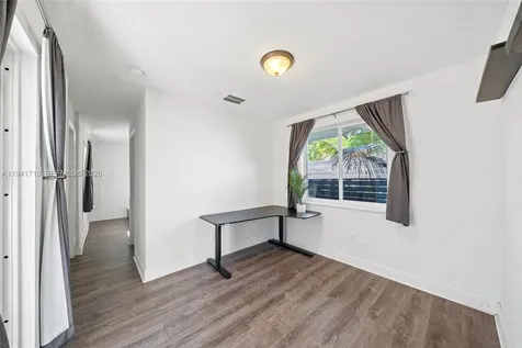9461 SW 128th Street Miami FL 33176