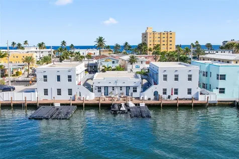 1908 N Ocean Drive Hollywood FL 33019