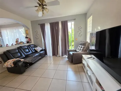 11702 SW 137th Place Miami FL 33186