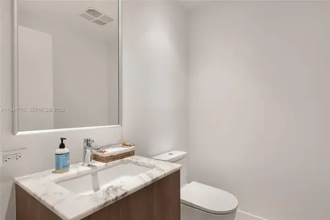 500 Alton Road Miami Beach FL 33139
