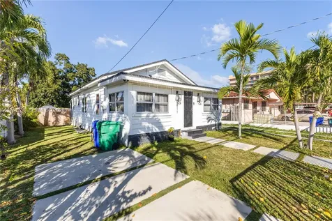 2811 SW 17th Street Miami FL 33145