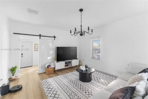 2811 SW 17th Street Miami FL 33145