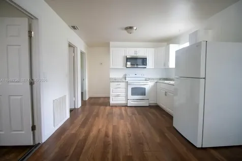 8690 Sunset Drive A Palm Beach Gardens FL 33410