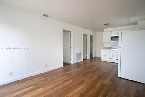 8690 Sunset Drive A Palm Beach Gardens FL 33410