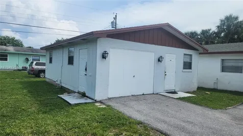 8690 Sunset Drive A Palm Beach Gardens FL 33410