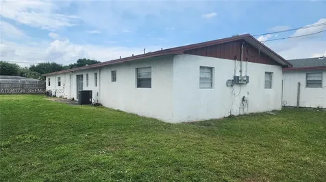 8690 Sunset Drive A Palm Beach Gardens FL 33410