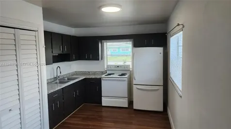 8690 Sunset Drive A Palm Beach Gardens FL 33410