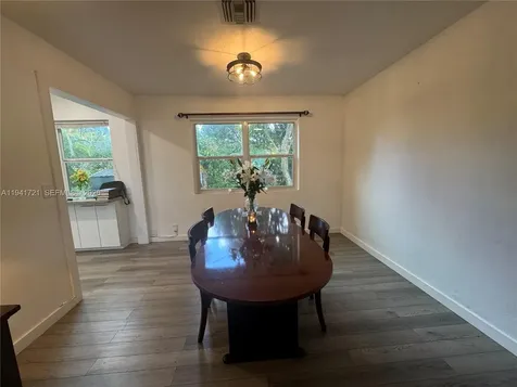 545 NE 111th Street Miami FL 33161