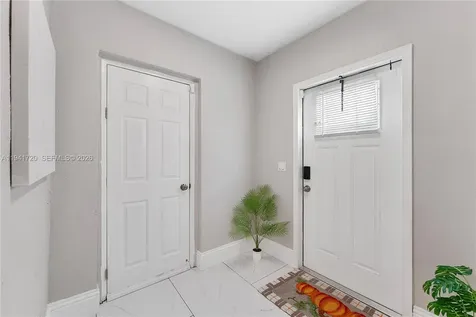 2227 Cody Street Hollywood FL 33020