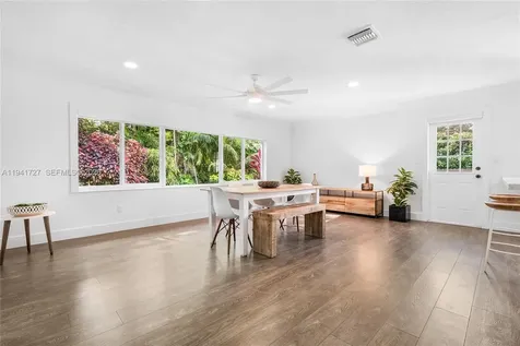 6440 SW 44th Street Miami FL 33155