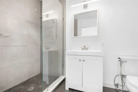 6440 SW 44th Street Miami FL 33155