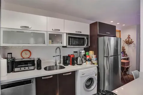 350 Collins Avenue Miami Beach FL 33139