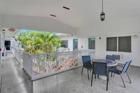350 Collins Avenue Miami Beach FL 33139