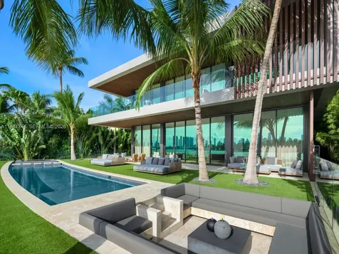 28 W Dilido Drive Miami Beach FL 33139