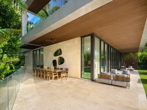 28 W Dilido Drive Miami Beach FL 33139