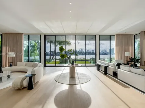 28 W Dilido Drive Miami Beach FL 33139