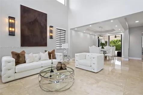 5324 SW 164 Court Miami FL 33185