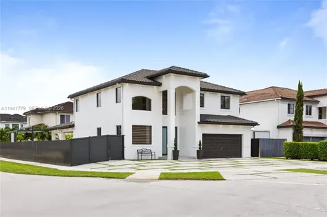 5324 SW 164 Court Miami FL 33185