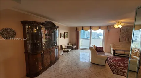 1833 S Ocean Drive Hallandale Beach FL 33009