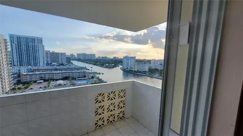 1833 S Ocean Drive Hallandale Beach FL 33009