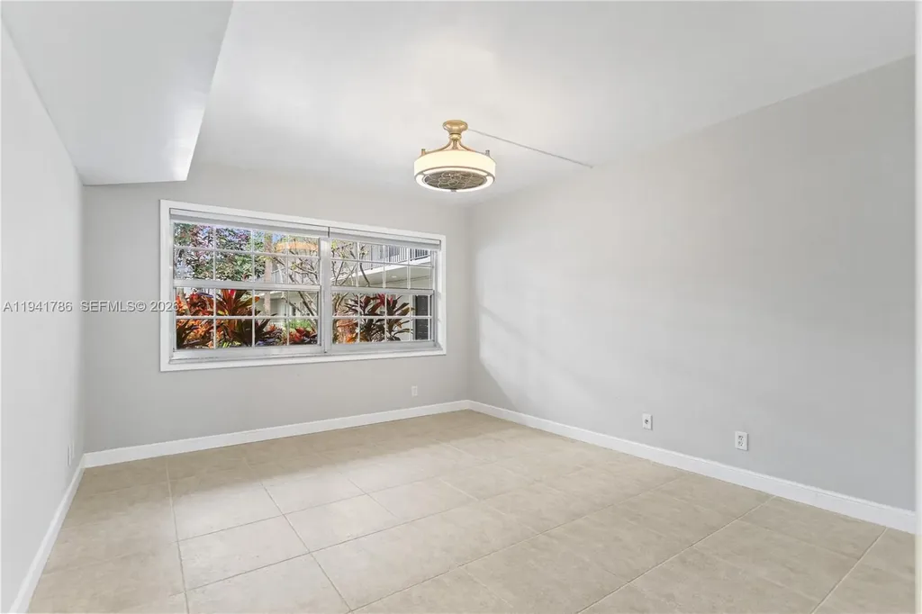 4007 N Cypress Drive Pompano Beach FL 33069