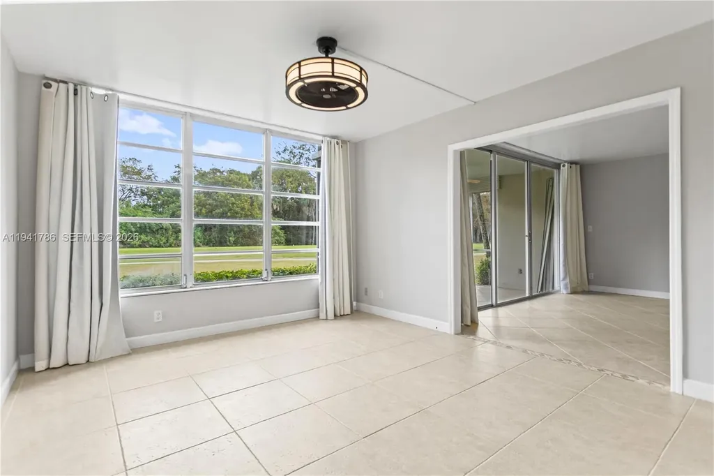 4007 N Cypress Drive Pompano Beach FL 33069