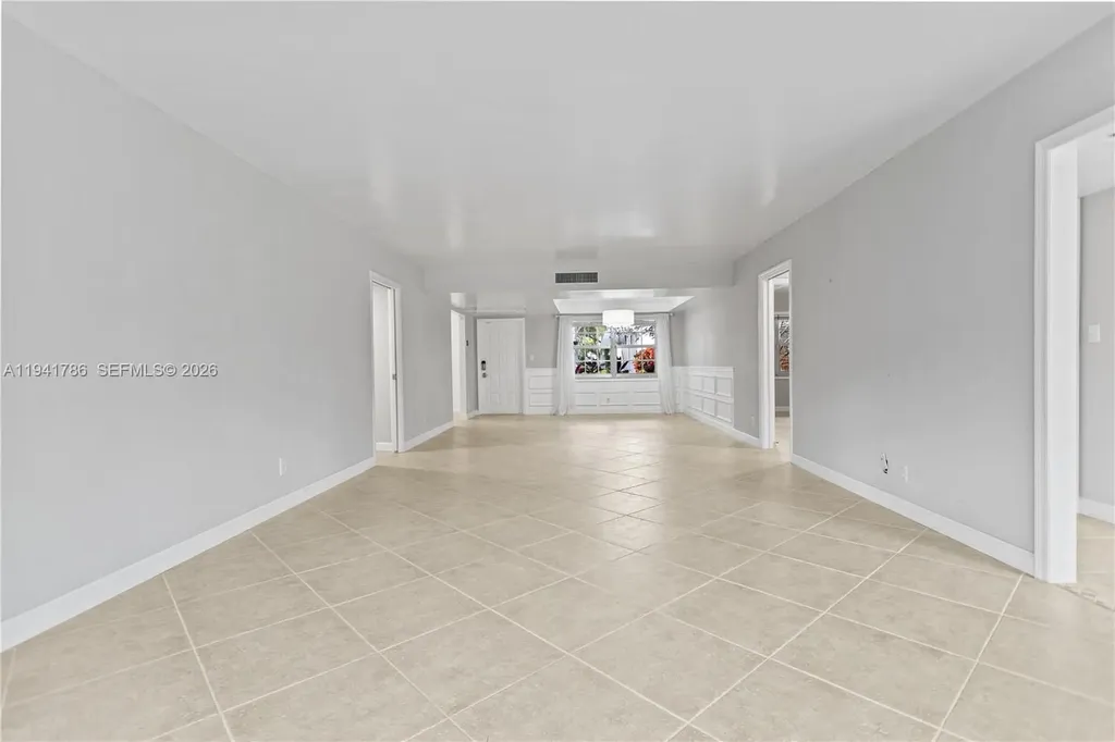 4007 N Cypress Drive Pompano Beach FL 33069