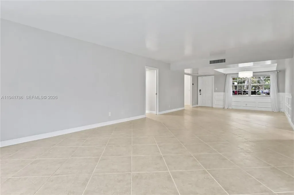 4007 N Cypress Drive Pompano Beach FL 33069
