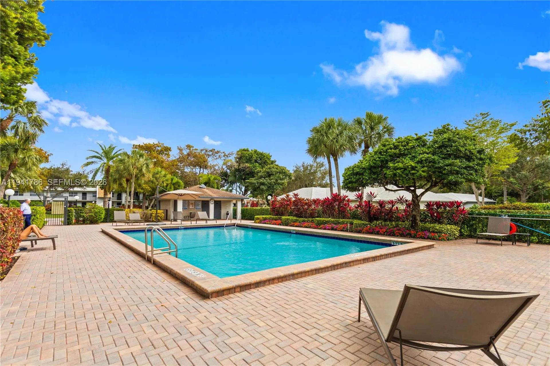 4007 N Cypress Drive Pompano Beach FL 33069