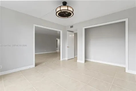 4007 N Cypress Drive Pompano Beach FL 33069