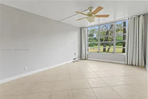 4007 N Cypress Drive Pompano Beach FL 33069