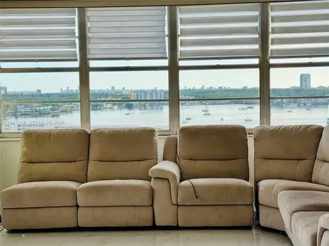 18041 Biscayne Boulevard *BOAT Slip & Unit* Aventura FL 33160