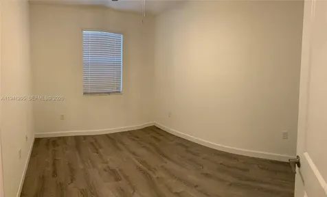 1271 SE 27th Terrace Homestead FL 33035