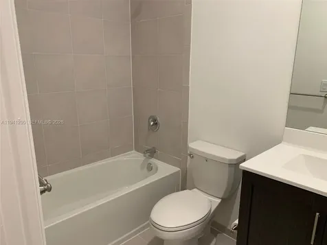 1271 SE 27th Terrace Homestead FL 33035