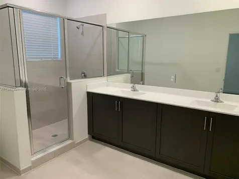 1271 SE 27th Terrace Homestead FL 33035