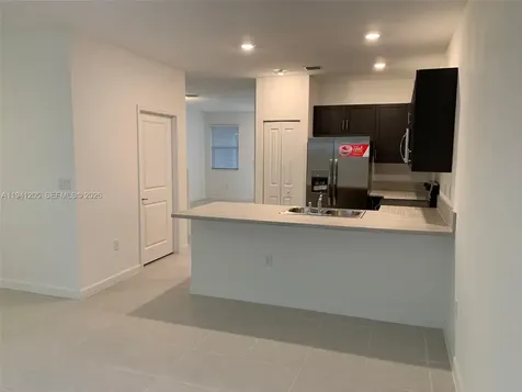 1271 SE 27th Terrace Homestead FL 33035