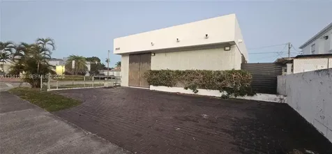 2001 SW 27th Avenue Miami FL 33145