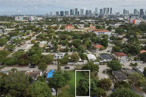 3300 NW 10th Avenue Miami FL 33127