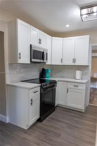 250 NW 14th Way Dania Beach FL 33004