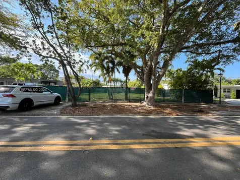1920 Keystone Boulevard North Miami FL 33181