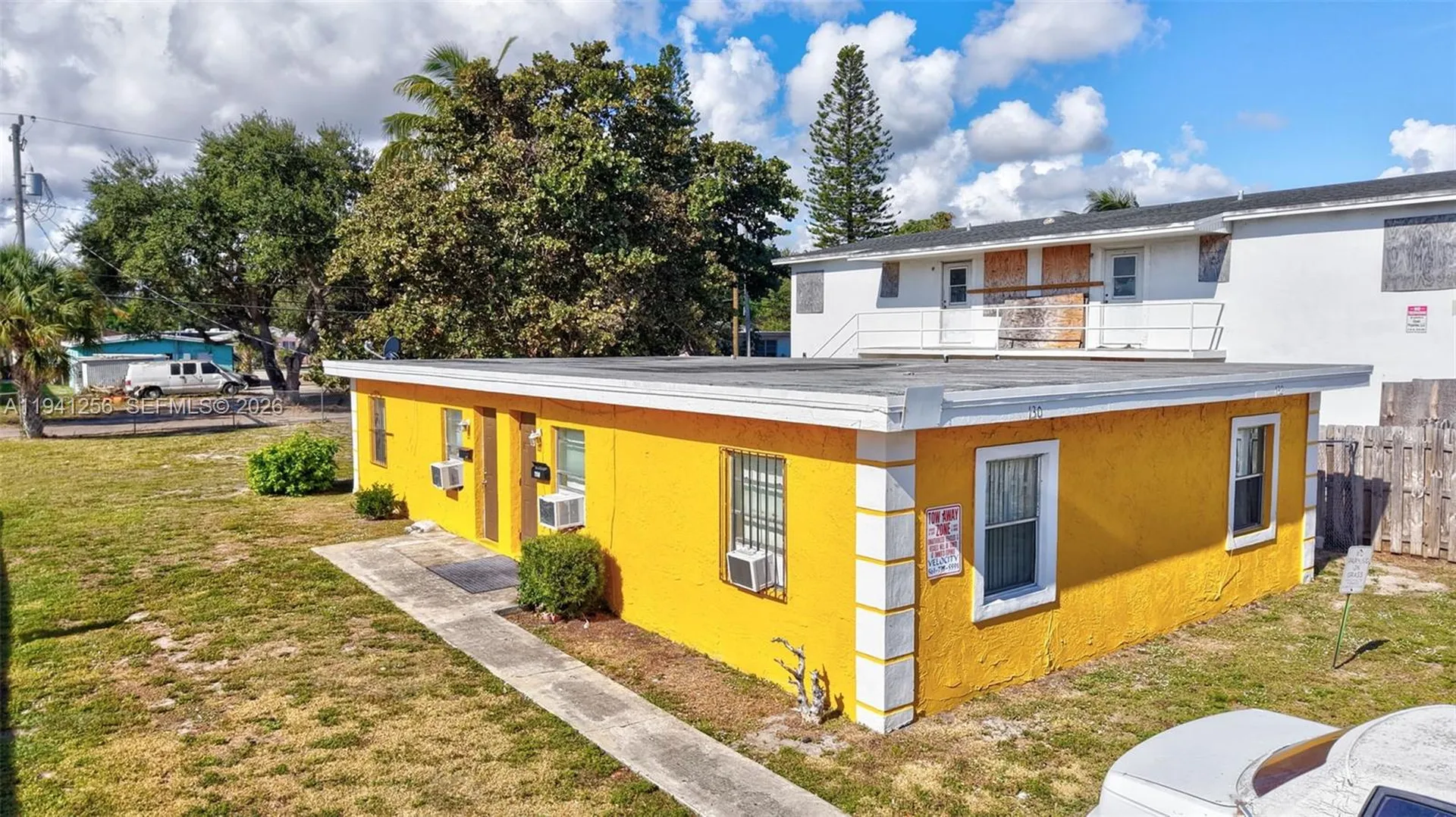 130 - 132 - 134 - 136 SW 8th Avenue Delray Beach FL 33444