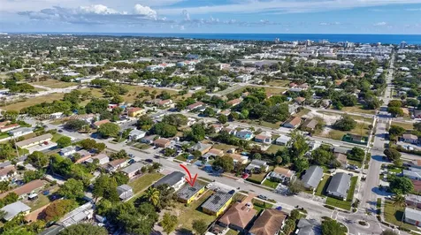 130 - 132 - 134 - 136 SW 8th Avenue Delray Beach FL 33444
